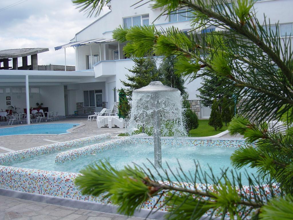 Markita Hotel เวลินกราด ภายนอก รูปภาพ